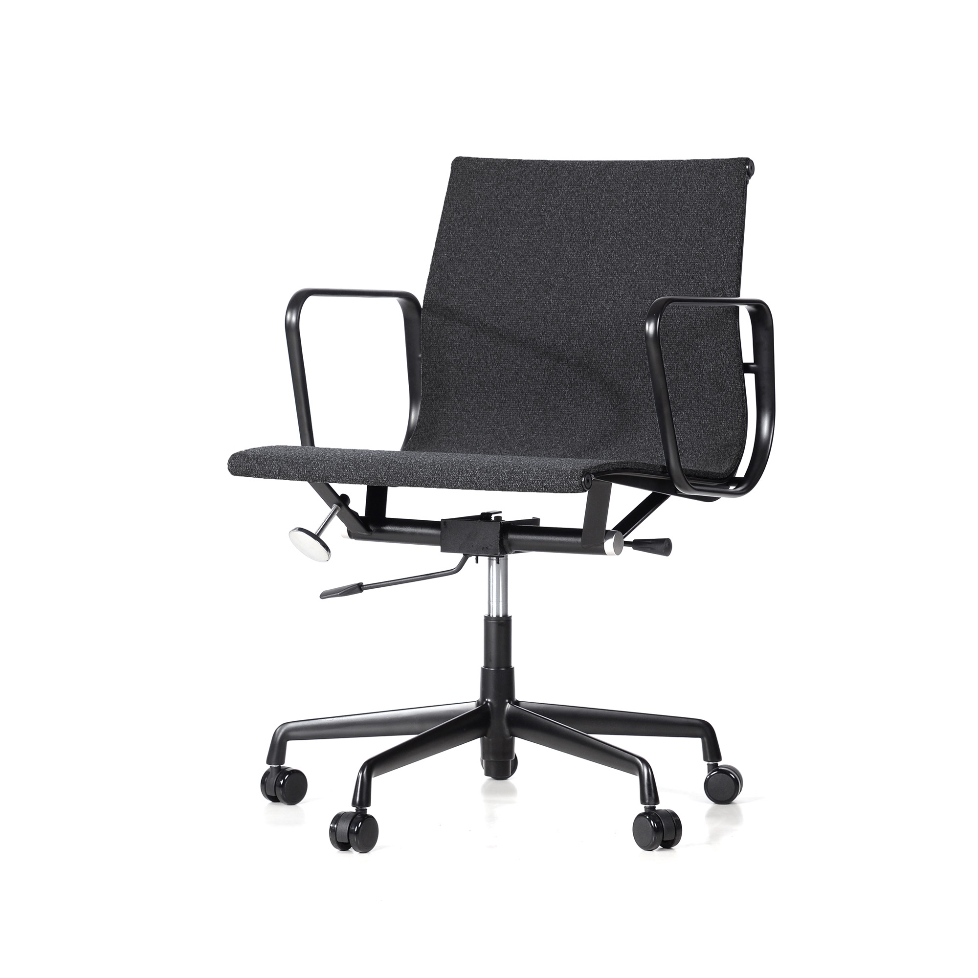Charles Eames style, Krzesło biurowe EA117 Fabric Mesh black base czarny